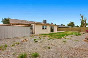 222 W Ivyglen St, Mesa, AZ 85201 - Photo 27