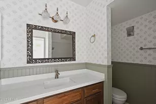 222 W Ivyglen St, Mesa, AZ 85201 - Photo 21