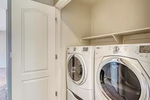 4378 E Rosemonte Dr, Phoenix, AZ 85050 - Photo 11