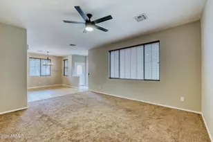 4378 E Rosemonte Dr, Phoenix, AZ 85050 - Photo 7