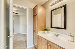 4378 E Rosemonte Dr, Phoenix, AZ 85050 - Photo 9