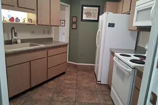 13663 N 109th Ave, Sun City, AZ 85351 - Photo 3