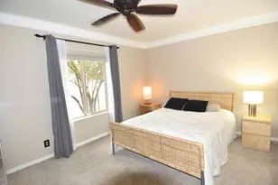 10008 N 33rd Pl, Phoenix, AZ 85028 - Photo 9