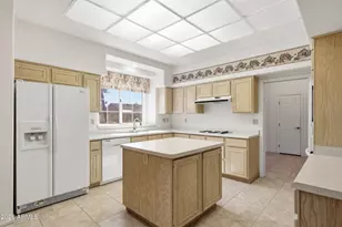 14424 W Trading Post Dr, Sun City West, AZ 85375 - Photo 11