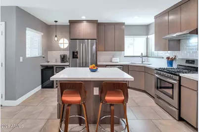 915 W Glenrosa Avenue, Phoenix, AZ 85013 - Photo 9