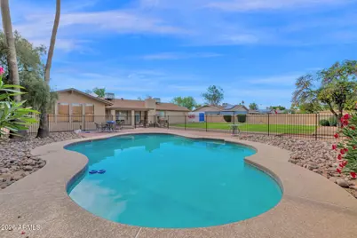 17837 N 75th Drive, Glendale, AZ 85308 - Photo 5
