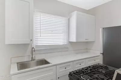 1108 E Portland Street, Phoenix, AZ 85006 - Photo 9