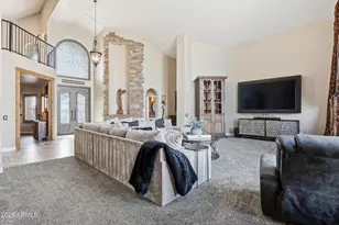 1756 E Queen Palm Dr, Gilbert, AZ 85234 - Photo 5