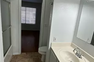 7801 N 44th Dr, Glendale, AZ 85301 - Photo 25