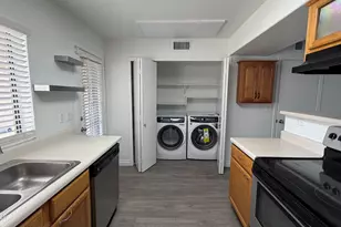 7801 N 44th Dr, Glendale, AZ 85301 - Photo 13