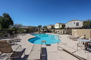 2725 E Mine Creek Rd, Phoenix, AZ 85024 - Photo 35