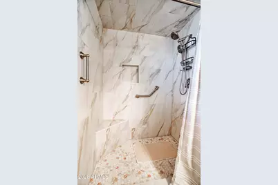 9815 W Lindgren Avenue, Sun City, AZ 85373 - Photo 23