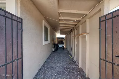 9815 W Lindgren Avenue, Sun City, AZ 85373 - Photo 31