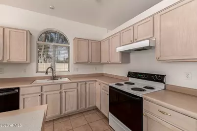 2368 N 138th Avenue, Goodyear, AZ 85395 - Photo 13