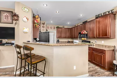 1519 N 80th Drive, Phoenix, AZ 85043 - Photo 11