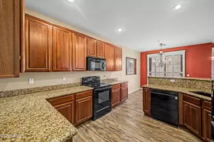 1519 N 80th Dr, Phoenix, AZ 85043 - Photo 13
