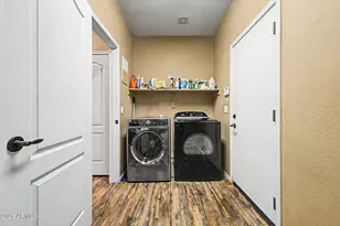 1519 N 80th Dr, Phoenix, AZ 85043 - Photo 17