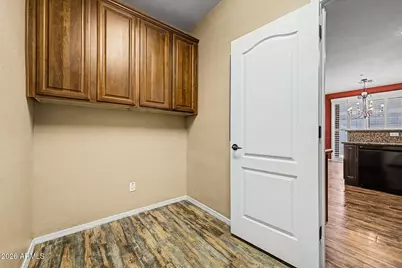 1519 N 80th Drive, Phoenix, AZ 85043 - Photo 11
