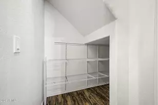 1519 N 80th Dr, Phoenix, AZ 85043 - Photo 13