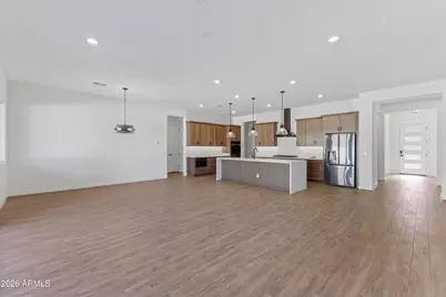 7584 W Evans Drive, Peoria, AZ 85381 - Photo 5