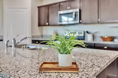 24609 W Raymond Street, Buckeye, AZ 85326 - Photo 5