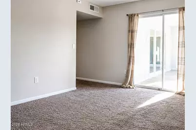 10510 W Camden Avenue, Sun City, AZ 85351 - Photo 9