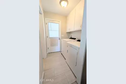 10510 W Camden Avenue, Sun City, AZ 85351 - Photo 15