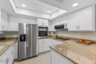 17404 N 99th Avenue #307, Sun City, AZ 85373 - Photo 5