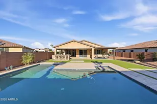 18335 W Wolf St, Goodyear, AZ 85395 - Photo 43