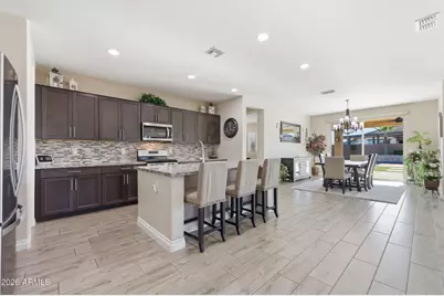 18335 W Wolf Street, Goodyear, AZ 85395 - Photo 5