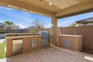 18335 W Wolf St, Goodyear, AZ 85395 - Photo 35