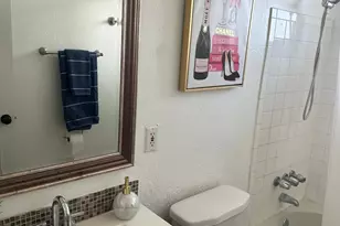 1111 E Turney Ave, Phoenix, AZ 85014 - Photo 11