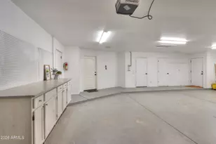 15301 S Bentley Pl, Arizona City, AZ 85123 - Photo 39