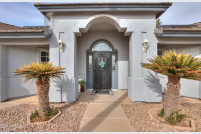 15301 S Bentley Place, Arizona City, AZ 85123 - Photo 3