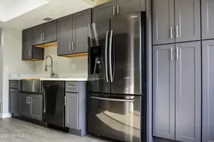 2529 N Doral Cir, Mesa, AZ 85215 - Photo 31