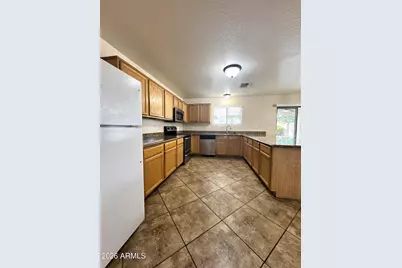 3304 S 80th Drive, Phoenix, AZ 85043 - Photo 15