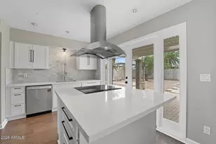 8437 E Thomas Rd, Scottsdale, AZ 85251 - Photo 13