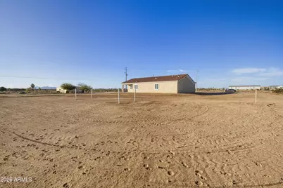 33279 W Alta Vista Road, Tonopah, AZ 85354 - Photo 5