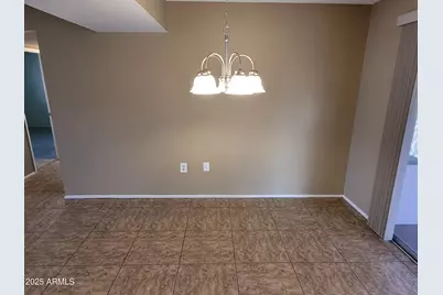 11005 W Kelso Drive, Sun City, AZ 85351 - Photo 13