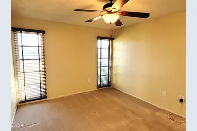 11005 W Kelso Drive, Sun City, AZ 85351 - Photo 21