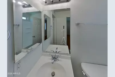 9833 N 47th Drive, Glendale, AZ 85302 - Photo 7