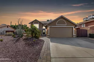 7543 W Surrey Ave, Peoria, AZ 85381 - Photo 37