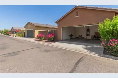 20766 W Valley View Drive, Buckeye, AZ 85396 - Photo 23