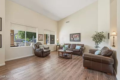 547 E Parkview Drive, Gilbert, AZ 85295 - Photo 15