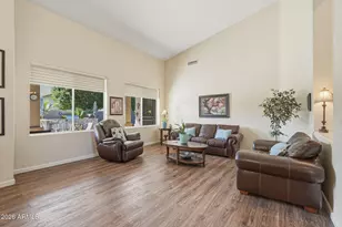 547 E Parkview Dr, Gilbert, AZ 85295 - Photo 15