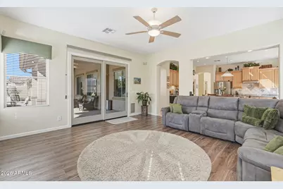 547 E Parkview Drive, Gilbert, AZ 85295 - Photo 21