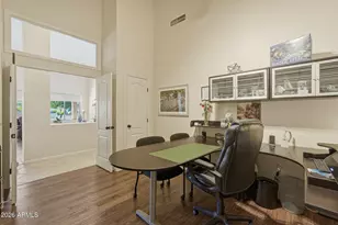 547 E Parkview Dr, Gilbert, AZ 85295 - Photo 23