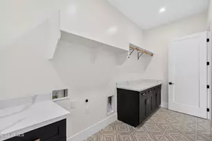 5290 W Adobe Dam Dr, San Tan Valley, AZ 85144 - Photo 17