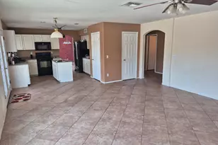 21425 N 107th Dr, Peoria, AZ 85373 - Photo 11