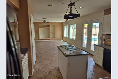 21425 N 107th Drive, Peoria, AZ 85373 - Photo 7